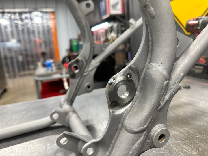 Frame Swingarm-Pivot Fix