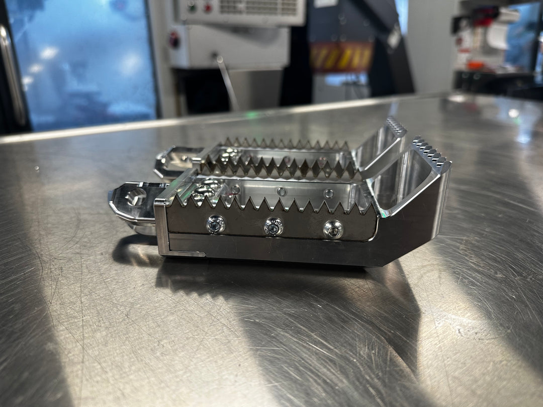 Kawasaki Billet Wide Foot pegs