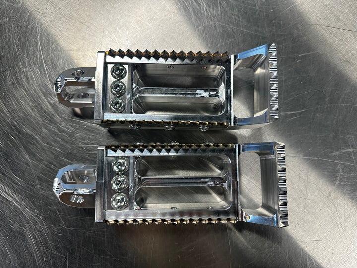 HONDA Wide Billet Pegs